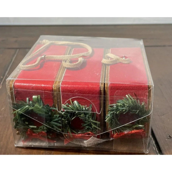 RV Camper Wooden Christmas Holiday Ornaments Wreath Set Of 3 NEW - Picture 3 of 4